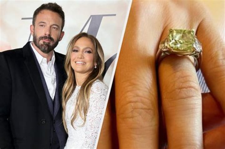 
Jennifer Garner Once Again Shows Off Eternity Ring After Ben Affleck, Jlo Marriage 