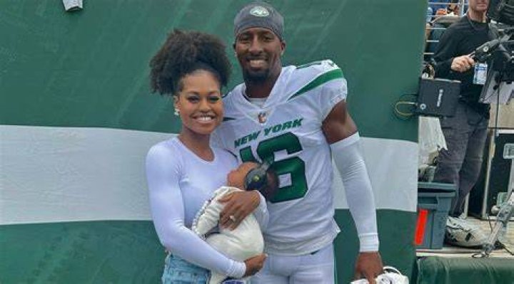
Jets WR Jeff Smith And Kymberlynn Jackson Relationship Timeline 
