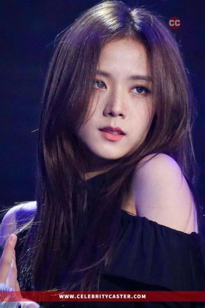 Jisoo Height, Weight, Net Worth, Age, Birthday, Wikipedia, Who, Nationality, Biography