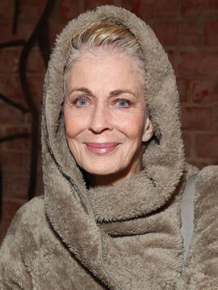 Joanna Virginia Cassidy Height, Weight, Net Worth, Age, Birthday, Wikipedia, Who, Instagram, Biography