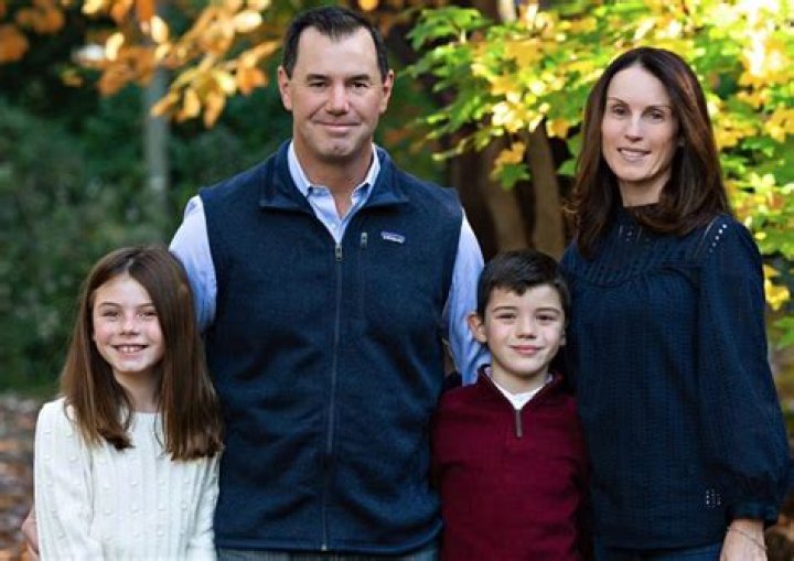 Joe Concha Wife, Is He Married To Jean Eileen?