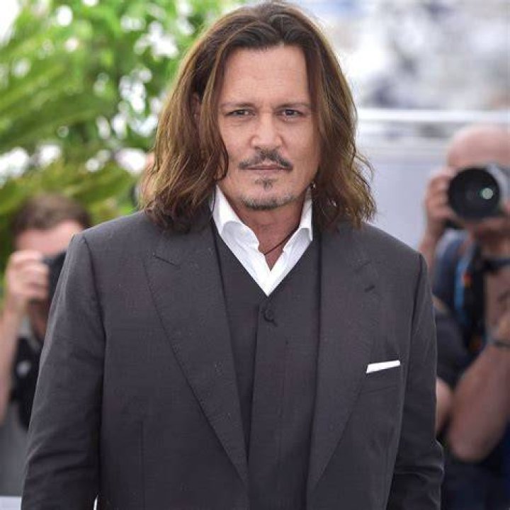 Johnny Depp Height, Weight, Net Worth, Age, Birthday, Wikipedia, Who, Nationality, Biography
