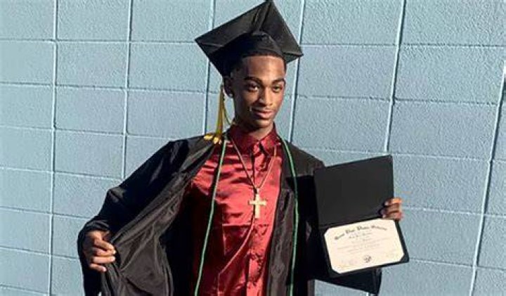 
Johntae Hudson GoFundMe: Family launches fundraiser as Mall of America shooting victim is identified by officials 