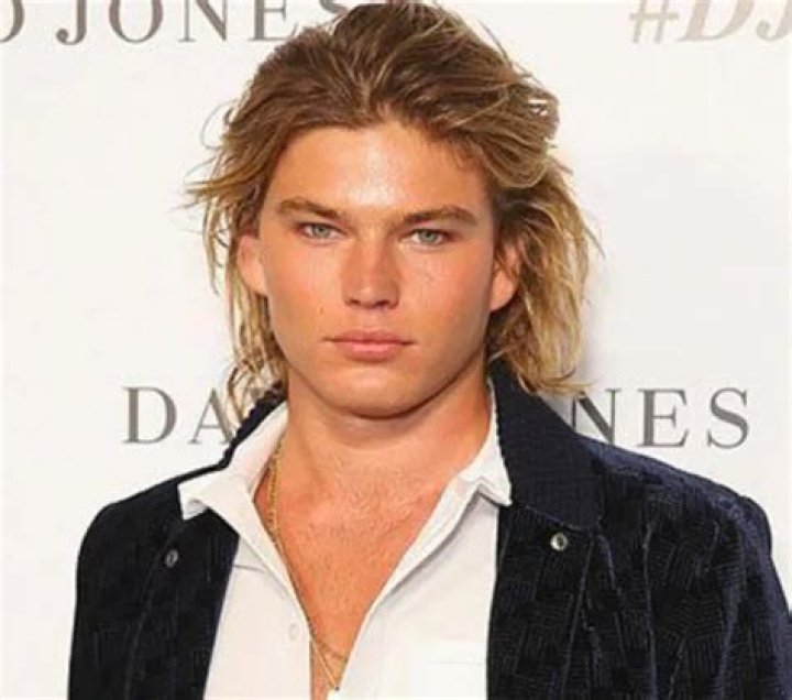 Jordan Barrett Height, Weight, Net Worth, Age, Birthday, Wikipedia, Who, Nationality, Biography