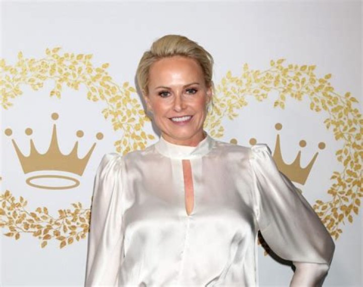 
Josie Bissett Height, Weight, Net Worth, Age, Birthday, Wikipedia, Who, Nationality, Biography 