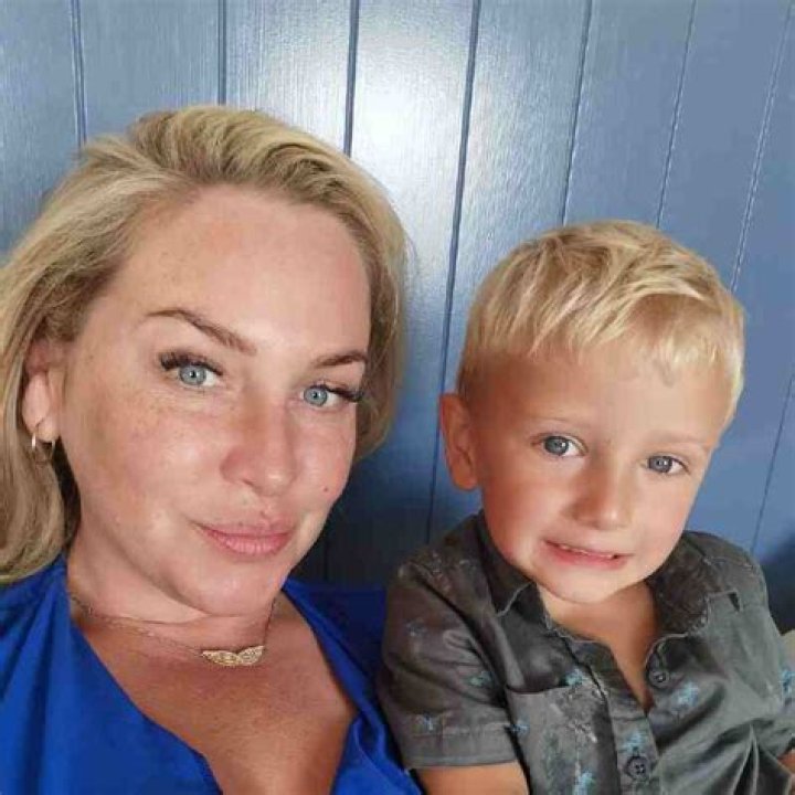 
Josie Gibson Husband: Has Cooking With The Stars Contestant Married to Terry? 