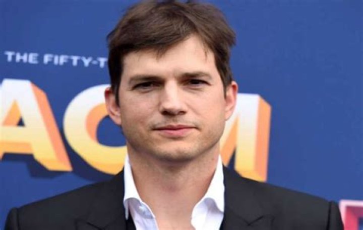 
Justin Lindner Height, Weight, Net Worth, Age, Birthday, Wikipedia, Who, Nationality, Biography 