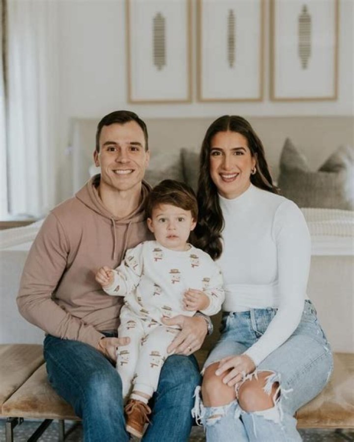 
Kailey Abel Height, Age, Husband, Biography, Wiki, Net Worth 