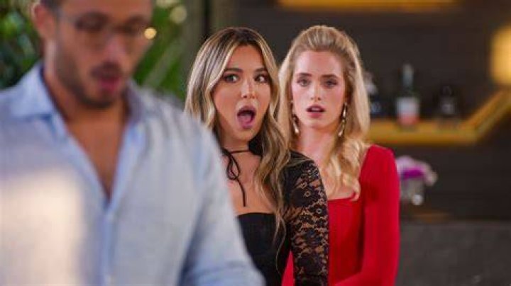 
Kayla Cardona And Alexandra Rose Got Into A Fight During The Party In “Selling The OC” 