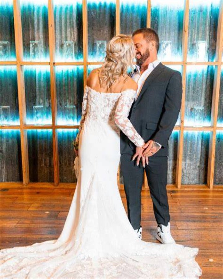 Kelsey Cook Ex Husband Kane Holloway Proposed Her On A Podcast