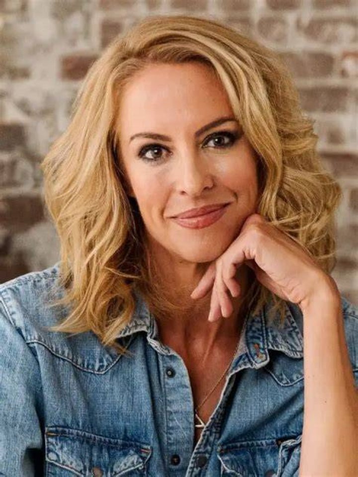 
Kristin Pitzen – Mrsgillingsworth Height, Weight, Net Worth, Age, Birthday, Wikipedia, Who, Nationality, Biography 