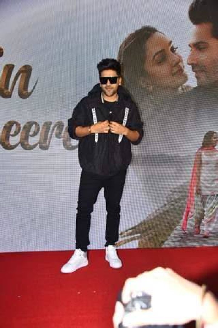 Lagan Randhawa Height, Weight, Net Worth, Age, Birthday, Wikipedia, Who, Instagram, Biography