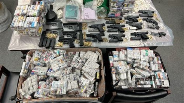 
Large cache of drugs seized in Delhi, 2 held 