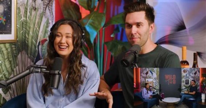 
Lauren Riihimaki Boyfriend Jeremy Lewis Is A Podcast Host 