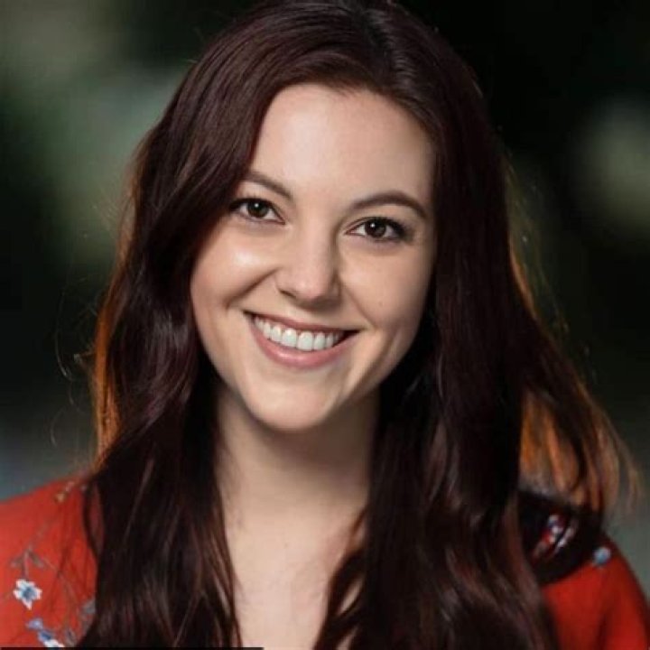 
Lexi Giovagnoli Height, Weight, Net Worth, Age, Birthday, Wikipedia, Who, Nationality, Biography 