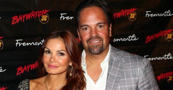 
Lianet Barrera: 10 Facts You Didn’t Know About Yuli Gurriel Wife 
