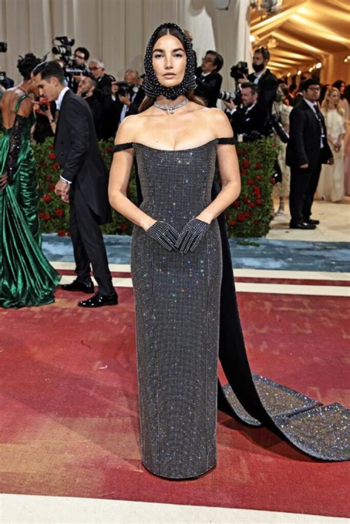 Lily Aldridge Height, Weight, Net Worth, Age, Birthday, Wikipedia, Who, Nationality, Biography