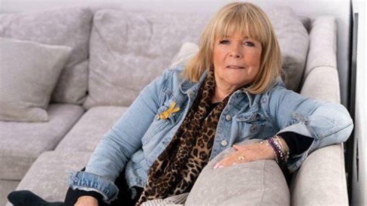 Linda Robson Height, Weight, Net Worth, Age, Birthday, Wikipedia, Who, Nationality, Biography