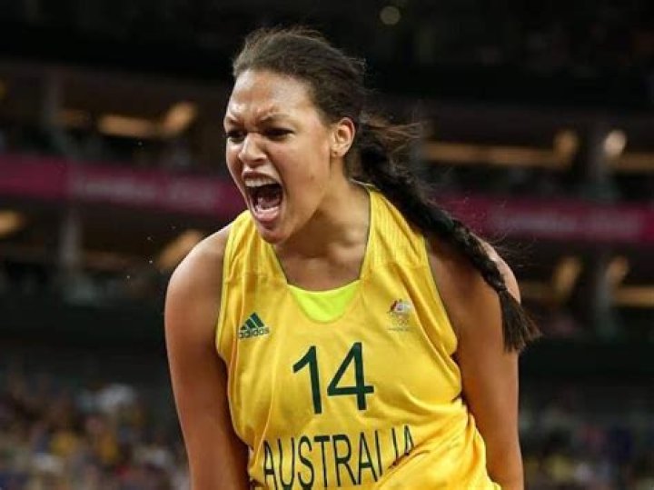 
Liz Cambage Racist Comments, What Did She Say? All We Know About The Australian Basketball Player 