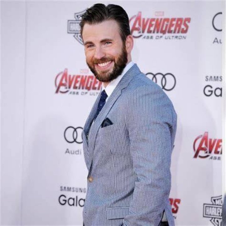 
Luke Biggins Height, Weight, Net Worth, Age, Birthday, Wikipedia, Who, Nationality, Biography 