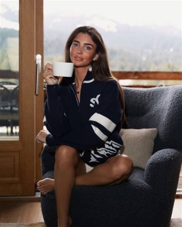 Maddy Cheary Height, Weight, Net Worth, Age, Birthday, Wikipedia, Who, Instagram, Biography