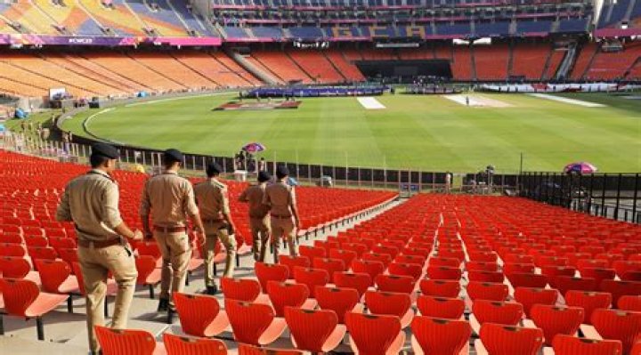 
Man held for threatening to blow up UP CM’s function venue 