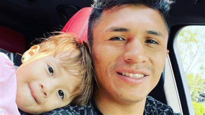 
Meet Mauricio Lara Wife And Daughter Aitanita, Net Worth As Boxer 