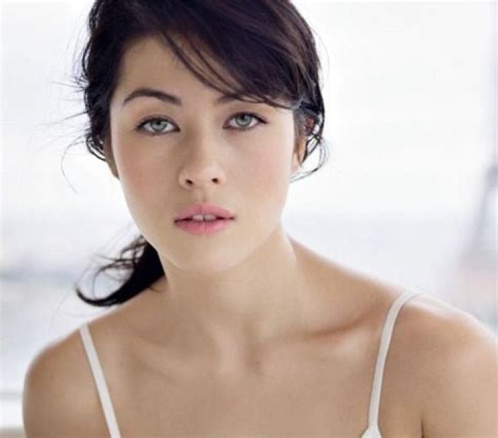 Mylène Jampanoï Height, Weight, Net Worth, Age, Birthday, Wikipedia, Who, Nationality, Biography