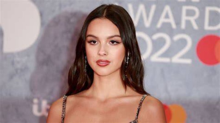 Olivia Rodrigo Height, Weight, Net Worth, Age, Birthday, Wikipedia, Who, Nationality, Biography