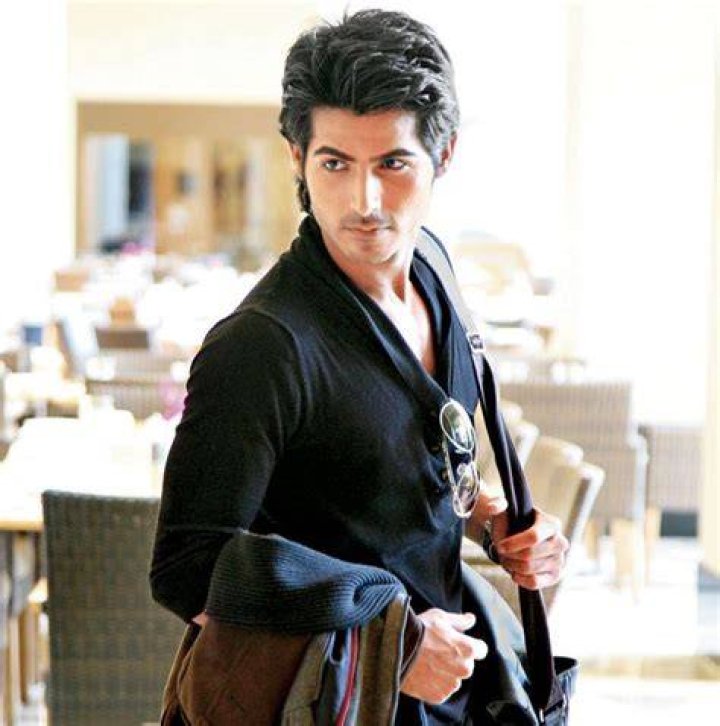 Omkar Kapoor Height, Weight, Net Worth, Age, Birthday, Wikipedia, Who, Instagram, Biography