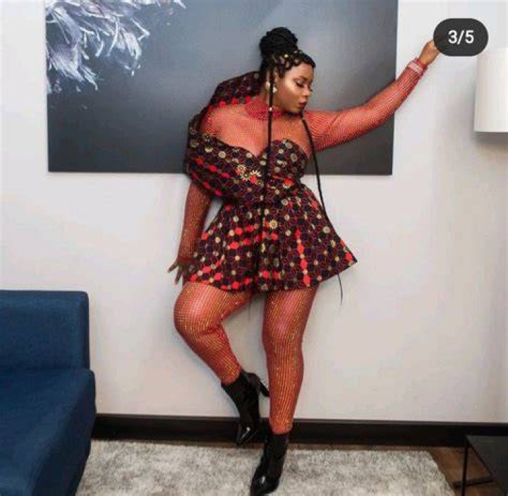
Popular Nigerian Singer, Yemi Alade stirs reactions with her new stunning pictures. 