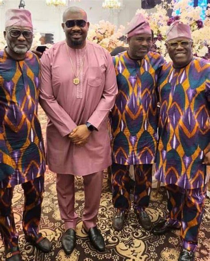 
Pretty Mike Attends Don Jazzy’s Mother Funeral With Women Wearing Wearing Large P*N*S Pants 