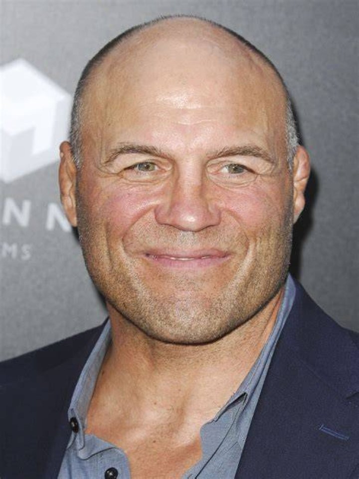 
Randy Couture Height, Weight, Net Worth, Age, Birthday, Wikipedia, Who, Nationality, Biography 