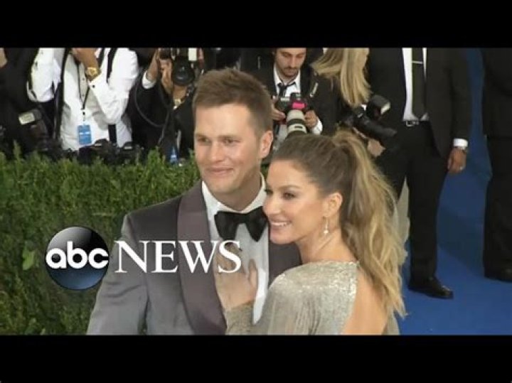 
“Really lost his wife to go 8-9”: Hilarious Tom Brady and Gisele Bundchen memes erupt in the wake of retirement announcement 