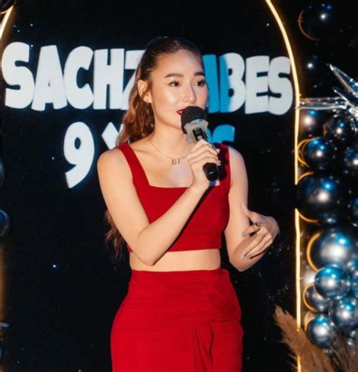 
Sachzna Laparan Height, Weight, Net Worth, Age, Birthday, Wikipedia, Who, Instagram, Biography 