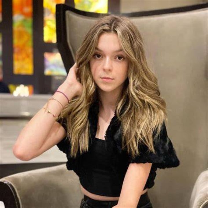 Sarah Dorothy Little Height, Weight, Net Worth, Age, Wiki, Who, Instagram, Biography