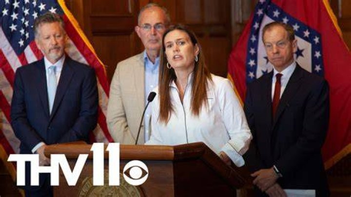 
Sarah Huckabee Sanders Wiki: What’s His Ethnicity? Governor Religion And Family 