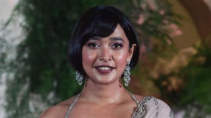 Sayani Gupta Height, Weight, Net Worth, Age, Birthday, Wikipedia, Who, Instagram, Biography