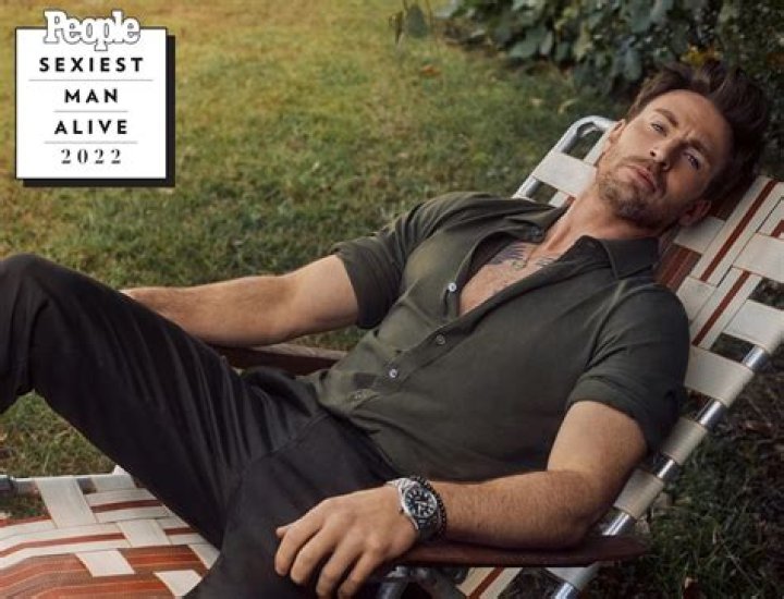 
Sexiest Man Alive Chris Evans ‘Absolutely’ Wants to Settle Down and Have a Family: ‘I Love Love’ 