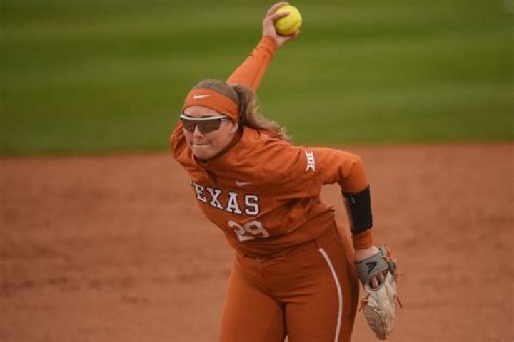 
Shea O’Leary Injury Update- What Happened To Her? 