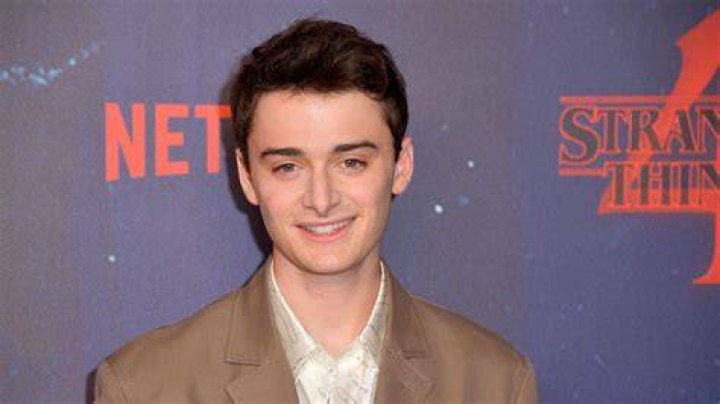 
‘Snake s**t’: Doja Cat slams ‘Stranger Things’ star Noah Schnapp for sharing their private messages 