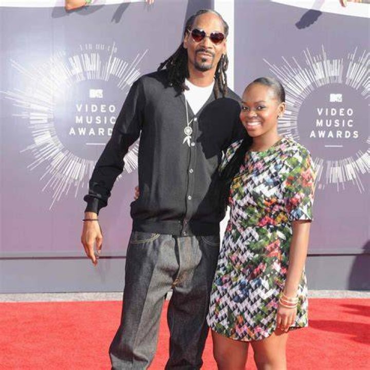 Snoop Dogg daughter Cori Broadus Net Worth in 2023