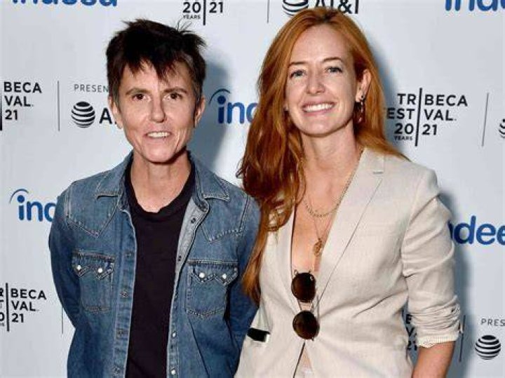 Stephanie Allynne’s Wiki Biography. Who is Tig Notaro’s wife?