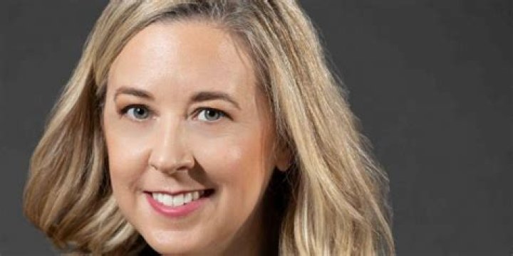 
Stephanie Apoloito Mclennan Height, Weight, Net Worth, Age, Birthday, Wikipedia, Who, Nationality, Biography 