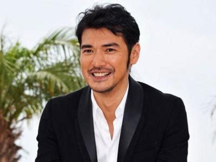 
Takeshi Kaneshiro’s Dating Rumors 