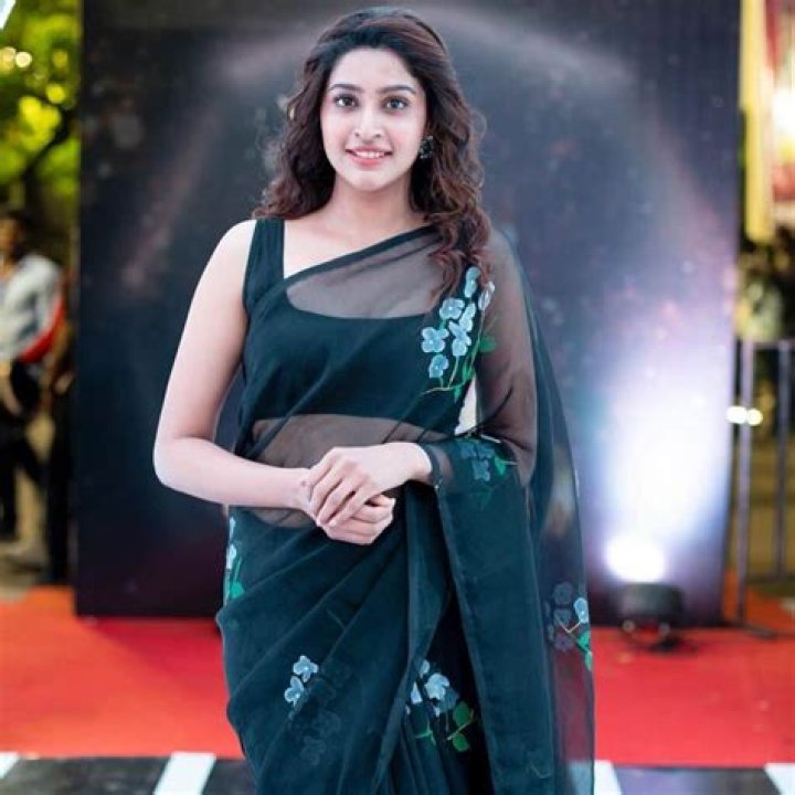 
Tanya Ravichandran Height, Weight, Net Worth, Age, Birthday, Wikipedia, Who, Nationality, Biography 