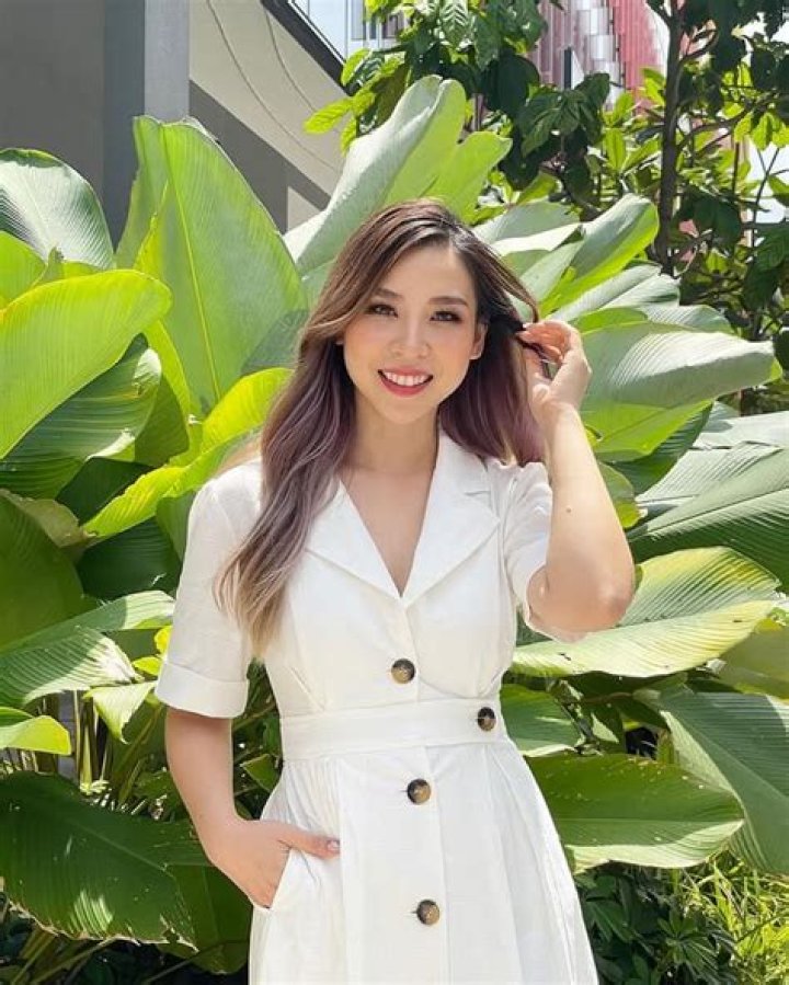 
Tina Yong Height, Weight, Net Worth, Age, Birthday, Wikipedia, Who, Instagram, Biography 
