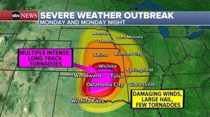 
Tornadoes seen in Oklahoma, Kansas as derecho anticipated in central and eastern US 