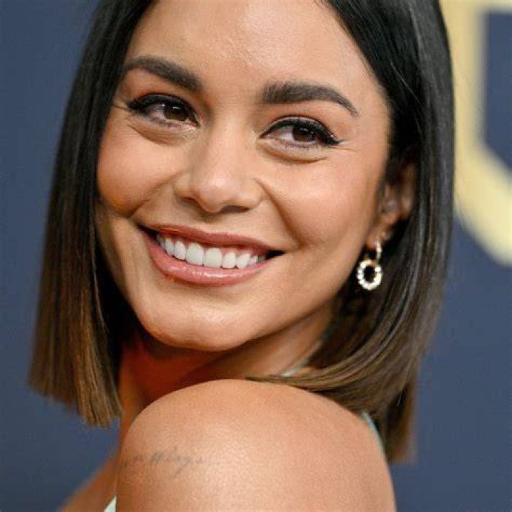 Vanessa Hudgens Sag Awards 2022- Who Is She Dating Or Have A Husband?