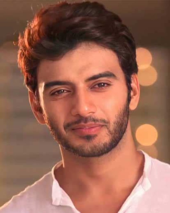 
Vikram Singh Chauhan Height, Weight, Net Worth, Age, Birthday, Wikipedia, Who, Nationality, Biography 